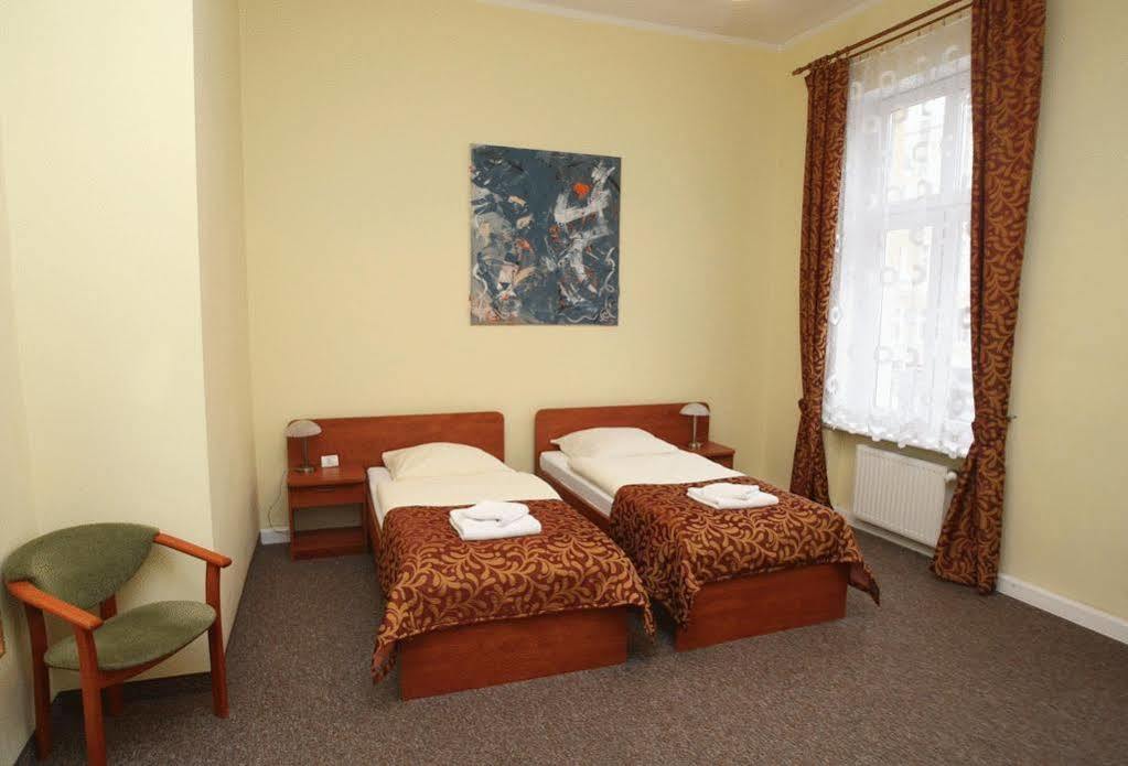 Gryf Hostel Szczecin Exterior photo