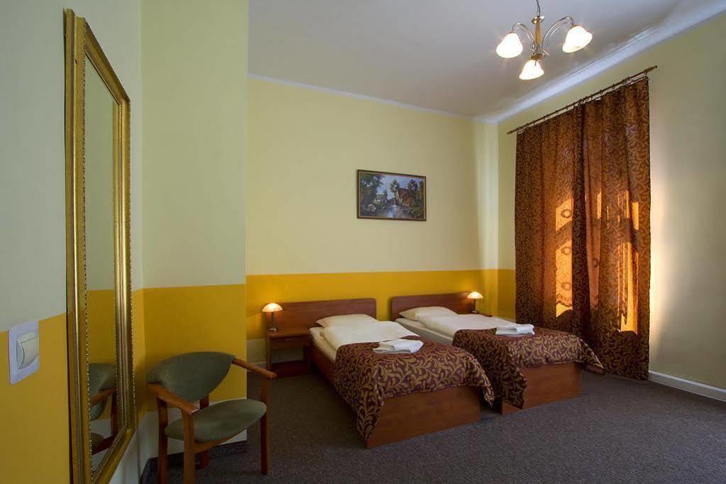 Gryf Hostel Szczecin Exterior photo